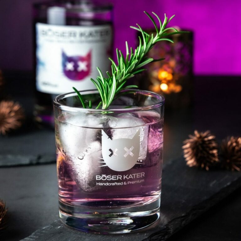 Böser Kater Magic Berry Gin mit Farbwechsel 40% Vol. – Bild 3